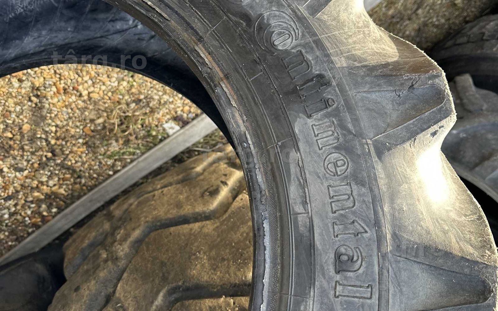 Cauciuc 11.2 R24 Continental 3