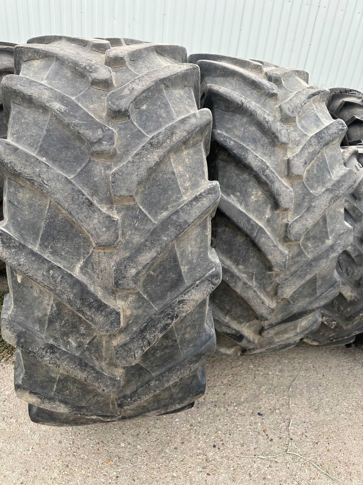 Anvelope sh 540.65 R30 2