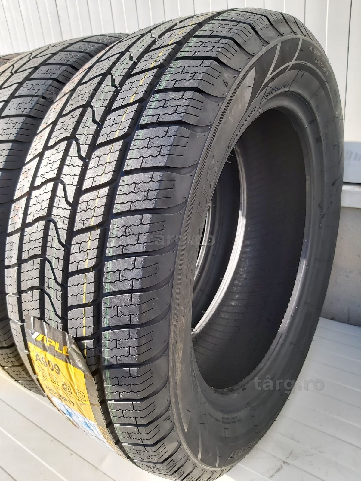 225/55 R17, 101W, APLUS All Season, Anvelope mixte M+S 4