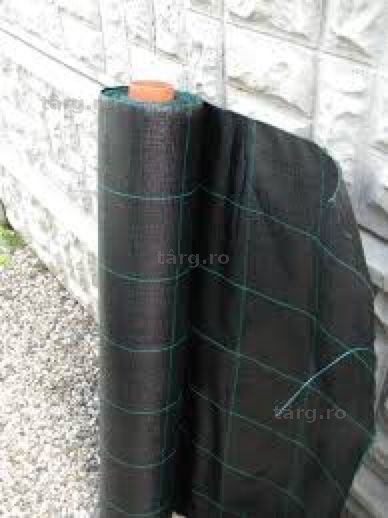 Folie antiburuieni / agrotextil diverse dimensiuni