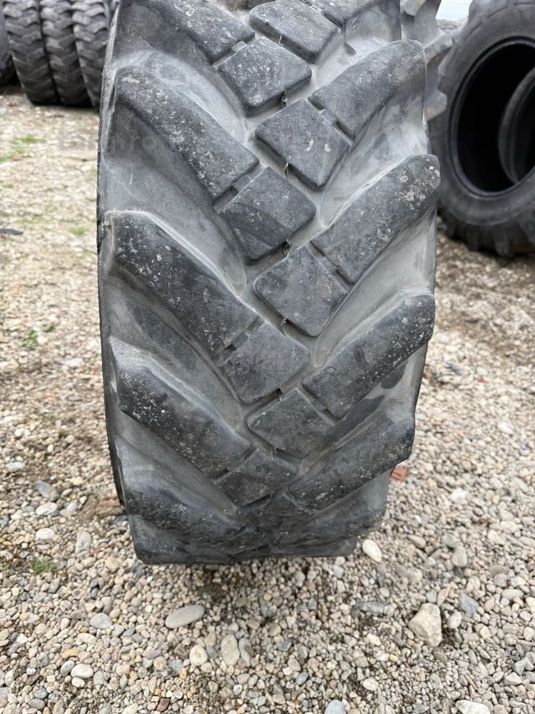 12,5-18 camso tractor