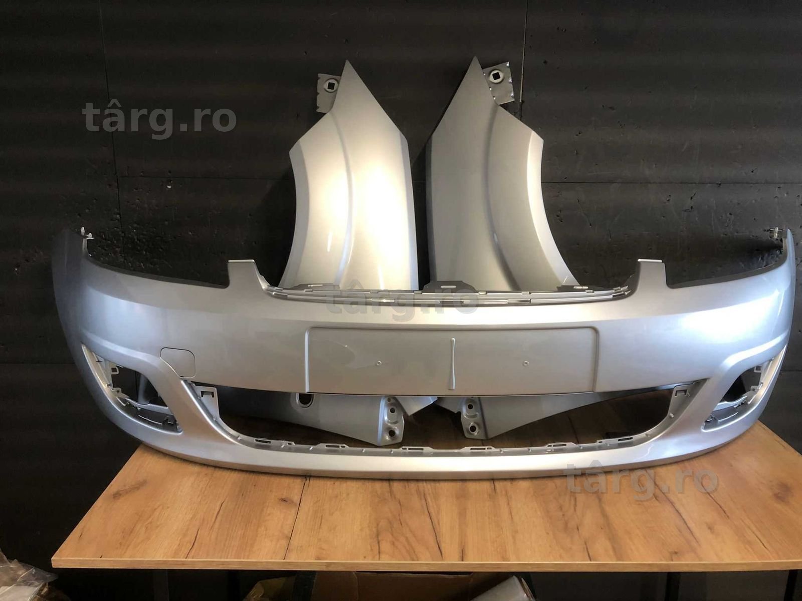 Bara & Aripa Fata Dreapta+Stanga Ford Fiesta 05-08 MoonDust Silver Gri