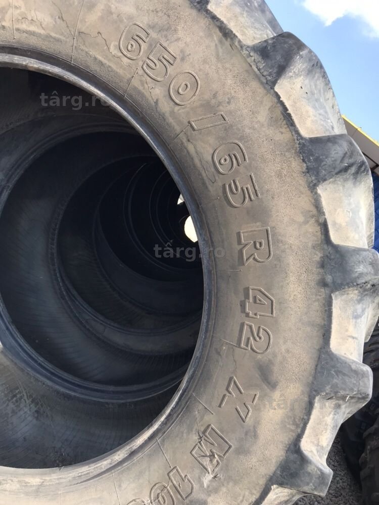 650/65r42 Michelin 4