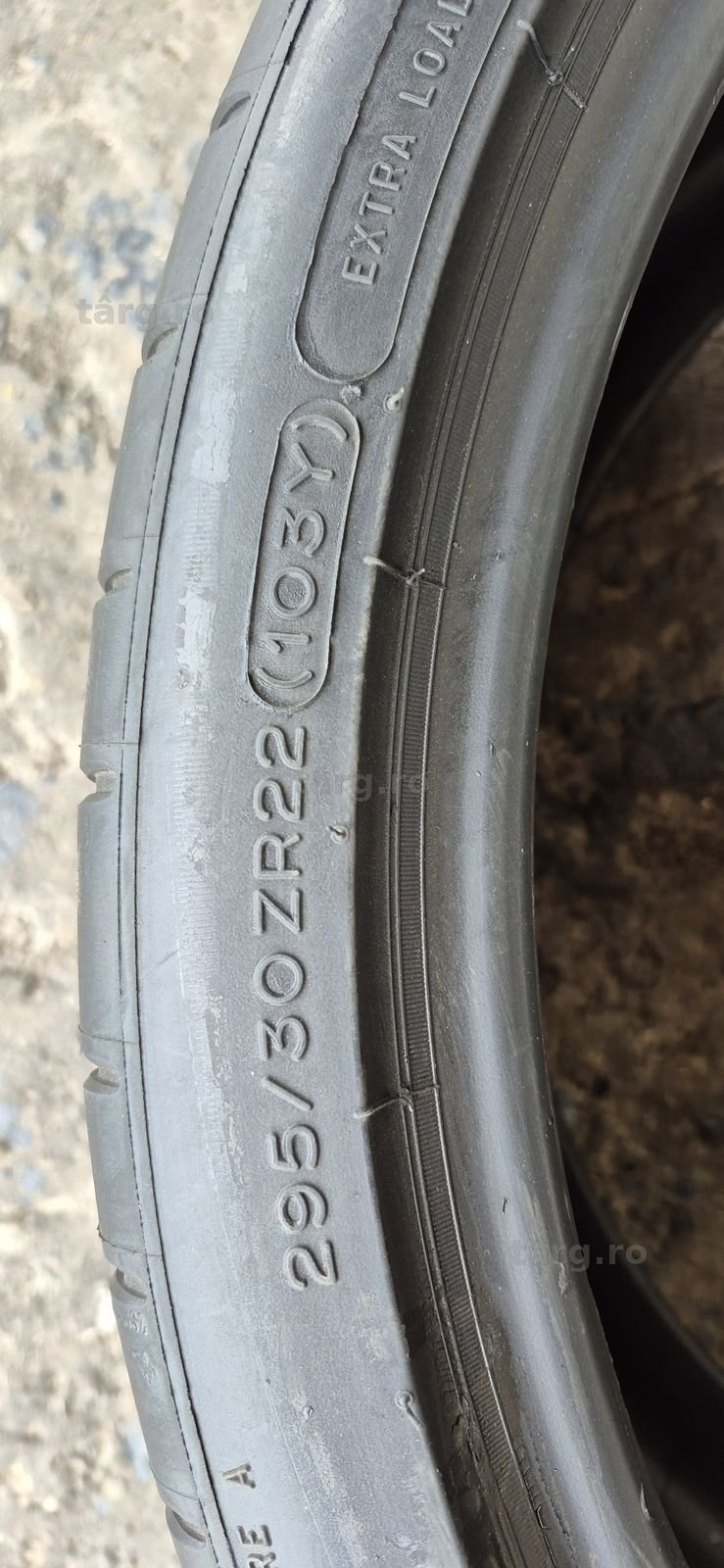 4 anvelope vara noi Michelin,fata 265/35/22,spate 295/30/22.Pretul este pe bucata. 7