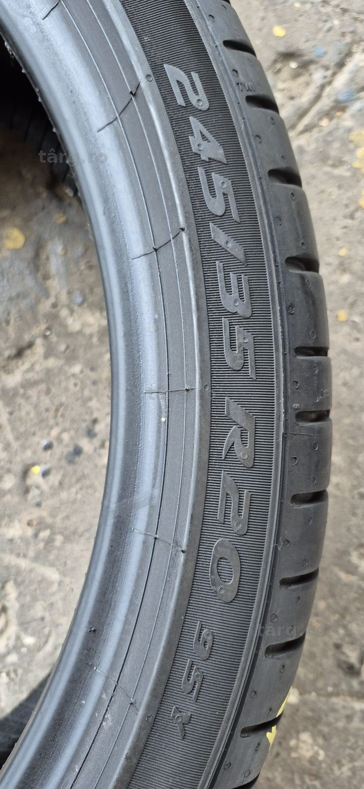 4 anvelope vara ca noi,fata Pirelli 245/35/20,spate Continental 275/30/20.Pretul este pe bucata. 5