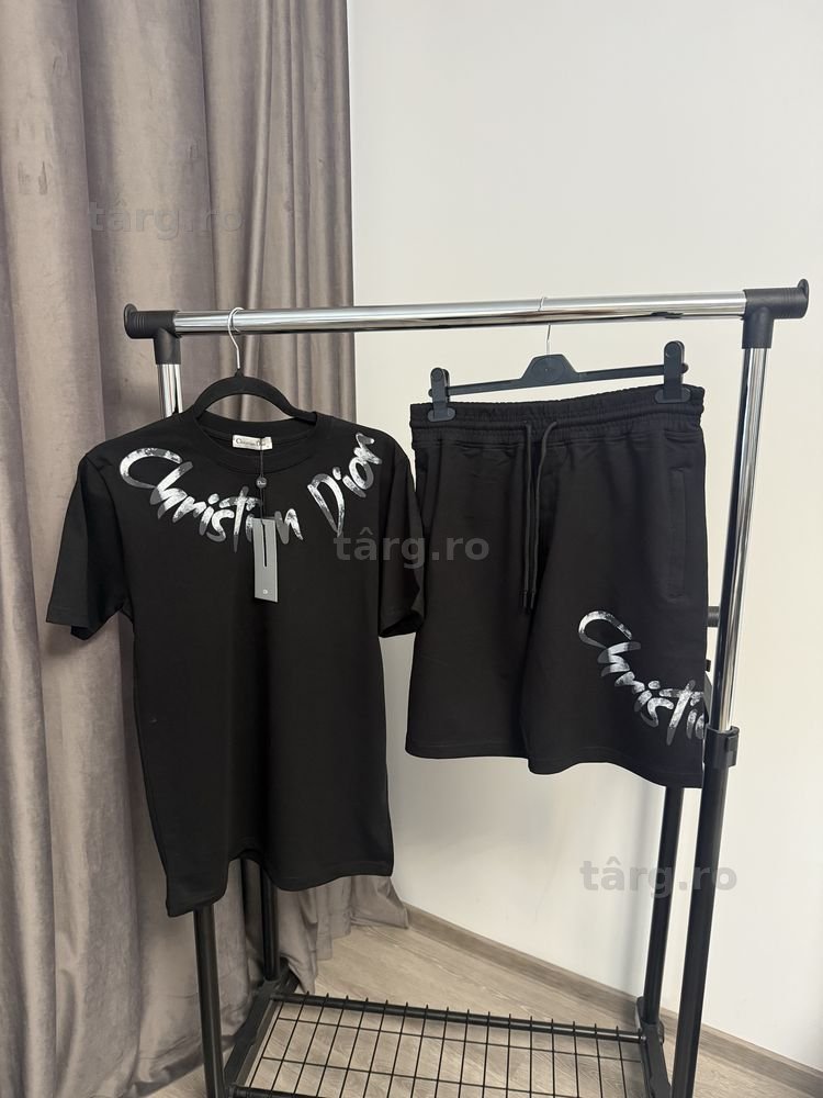 Compleu DIOR super calitate