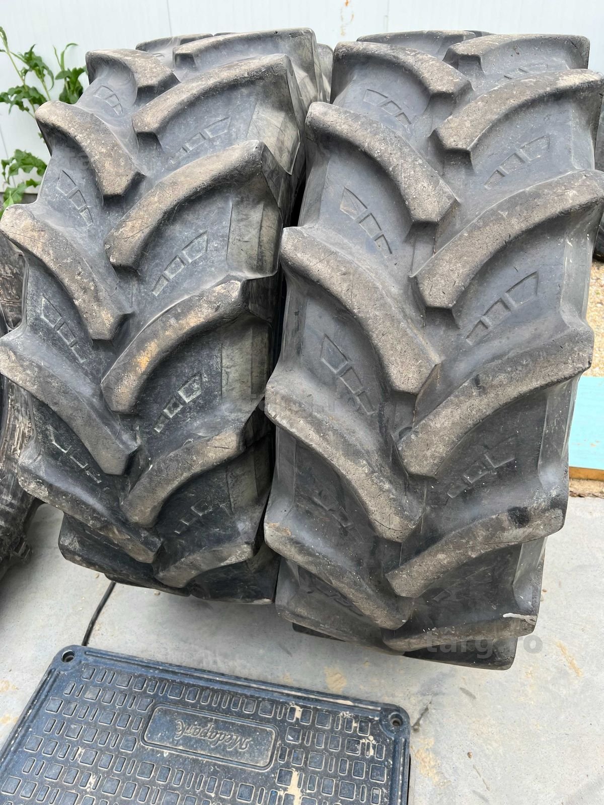 Cauciucuri 320.70 R20 Petlas