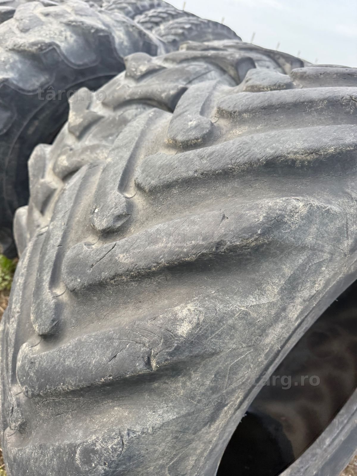 16.9r28 buldo Goodyear 2