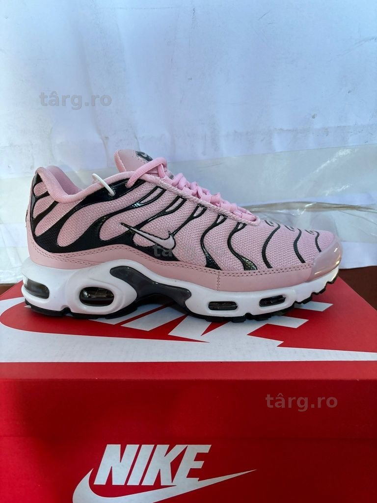 Nike air max plus glaze