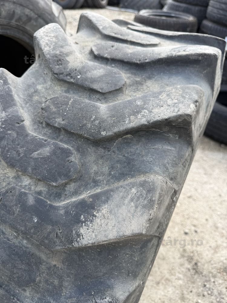 12,5/80-18 jcb buldo 2