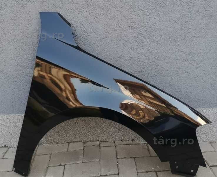 Aripa Fata Dreapta VW Passat B7 An 2011-2014 Vopsita Negru