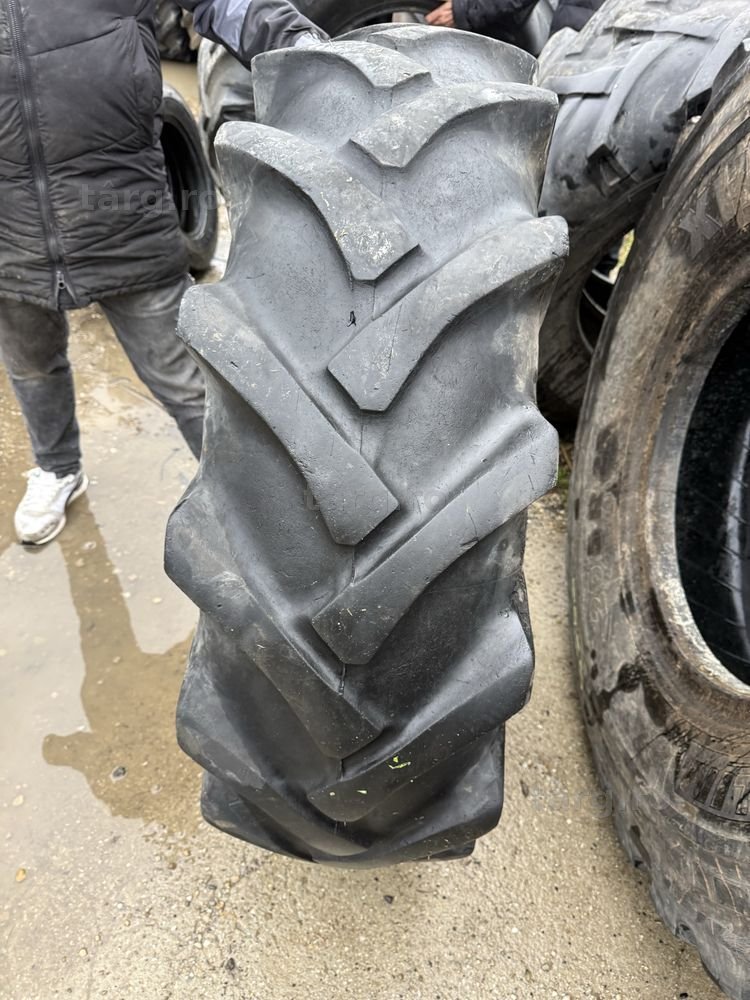 14,9r24 vredestein