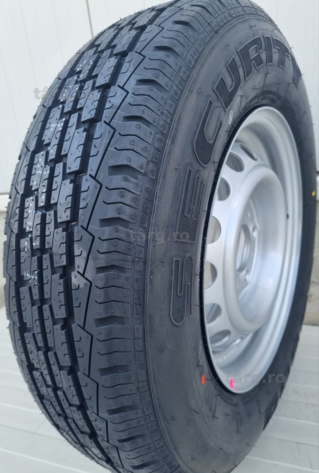 Roata 175 R13C, 97R, Anvelopa Security pe Janta 5Jx13 în 5 prezoane