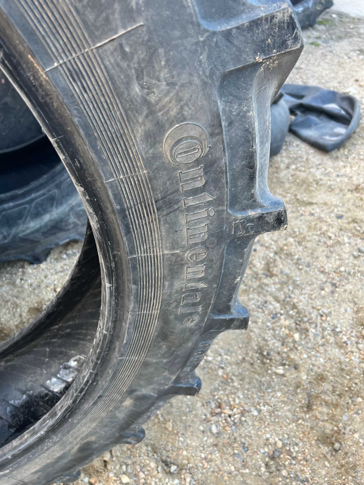 Anvelope sh 300/85 R42 Continental 3