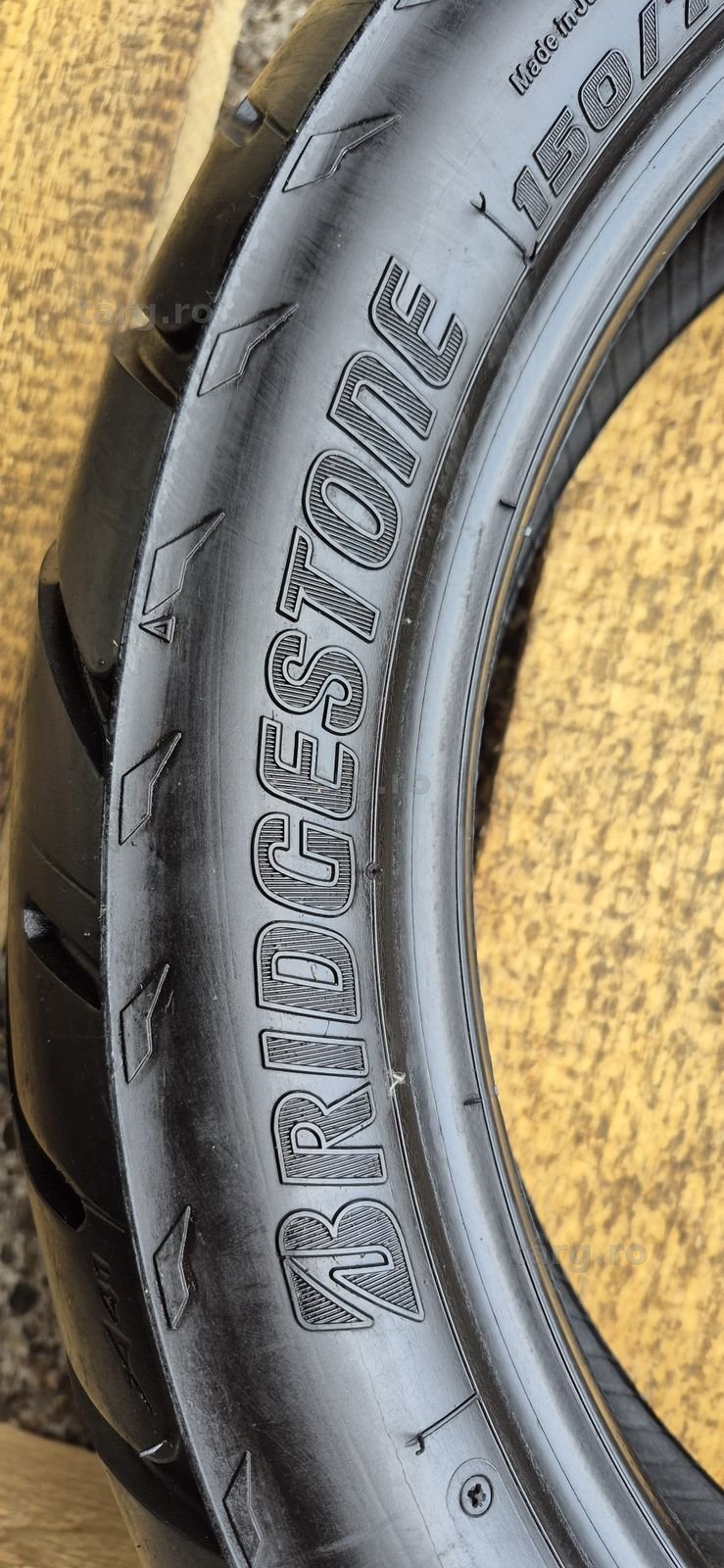 O anvelopa moto ca noua Bridgestone 150/70R17M/C,dot 2018. 3