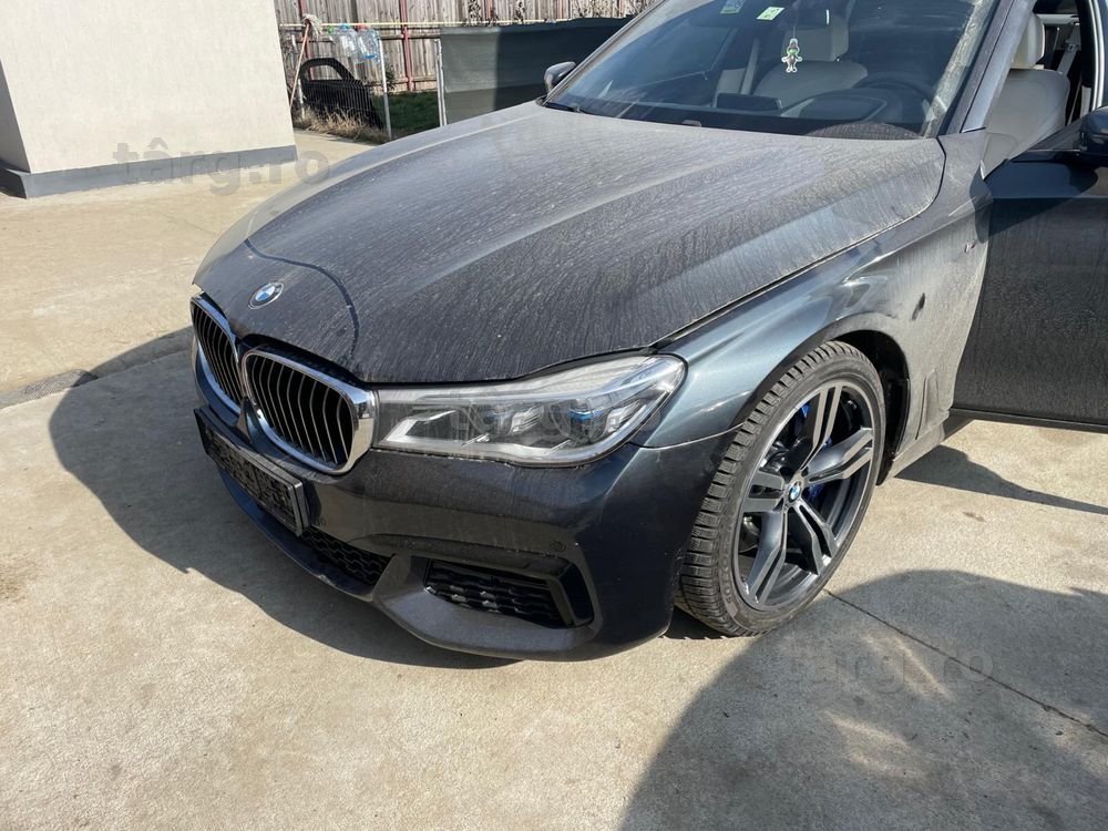 Oglinda stanga / dreapta BMW g11 / g12 seria 7 cu asistenta si camera / europa / impecabile