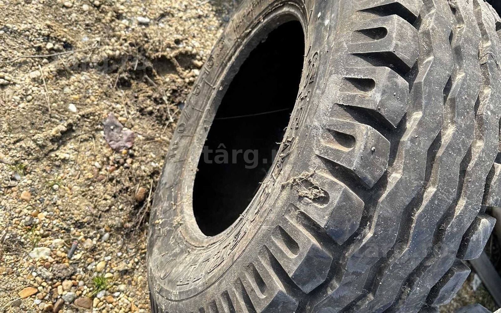 Cauciuc 10/75 R15,3 2