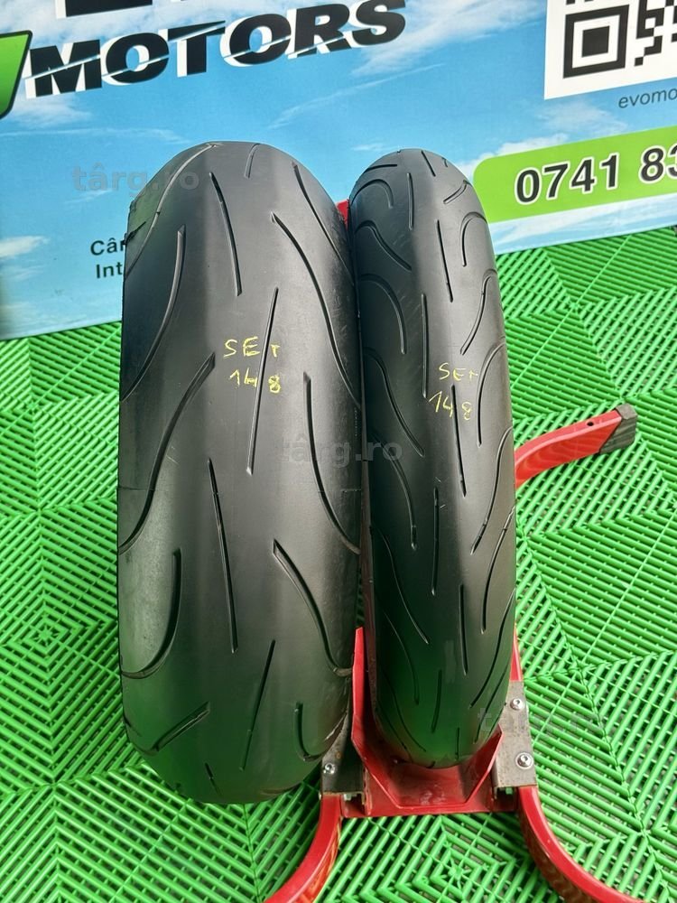 Set Anvelope Moto 120 70 17 si 190 55 17 Michelin Power2CT 2020 Set148