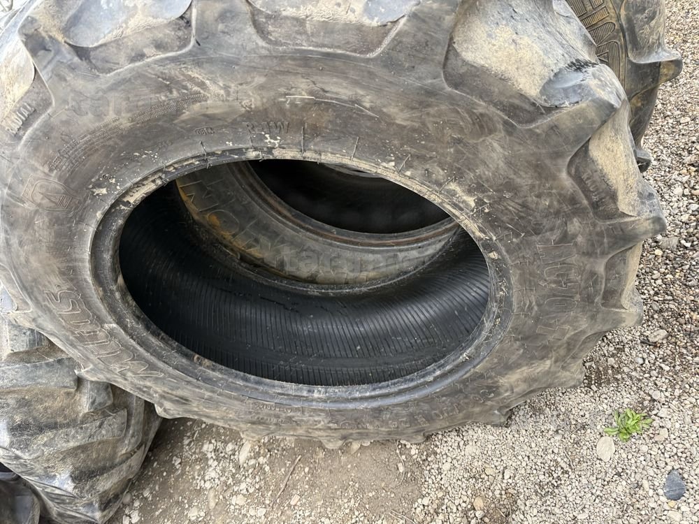 360/70r24 mitas 4