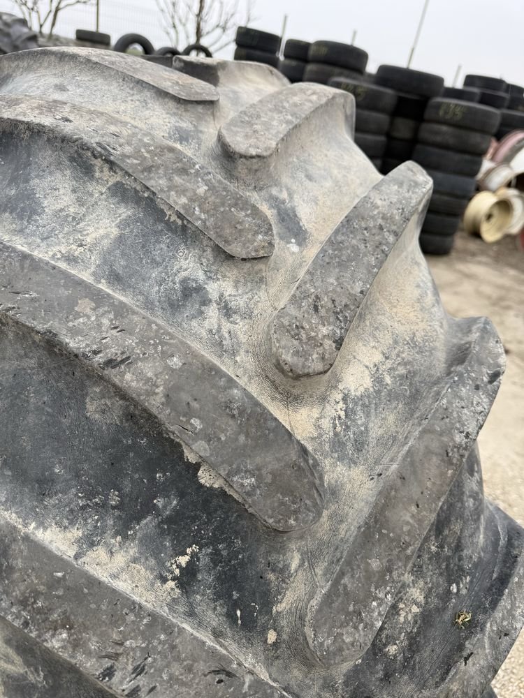 440/65r28 michelin 3