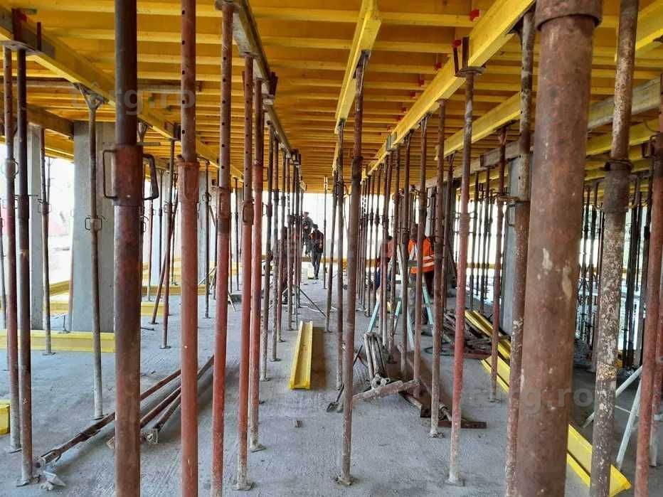 De inchiriat Cofraje pentru placa, cofraje tip doka