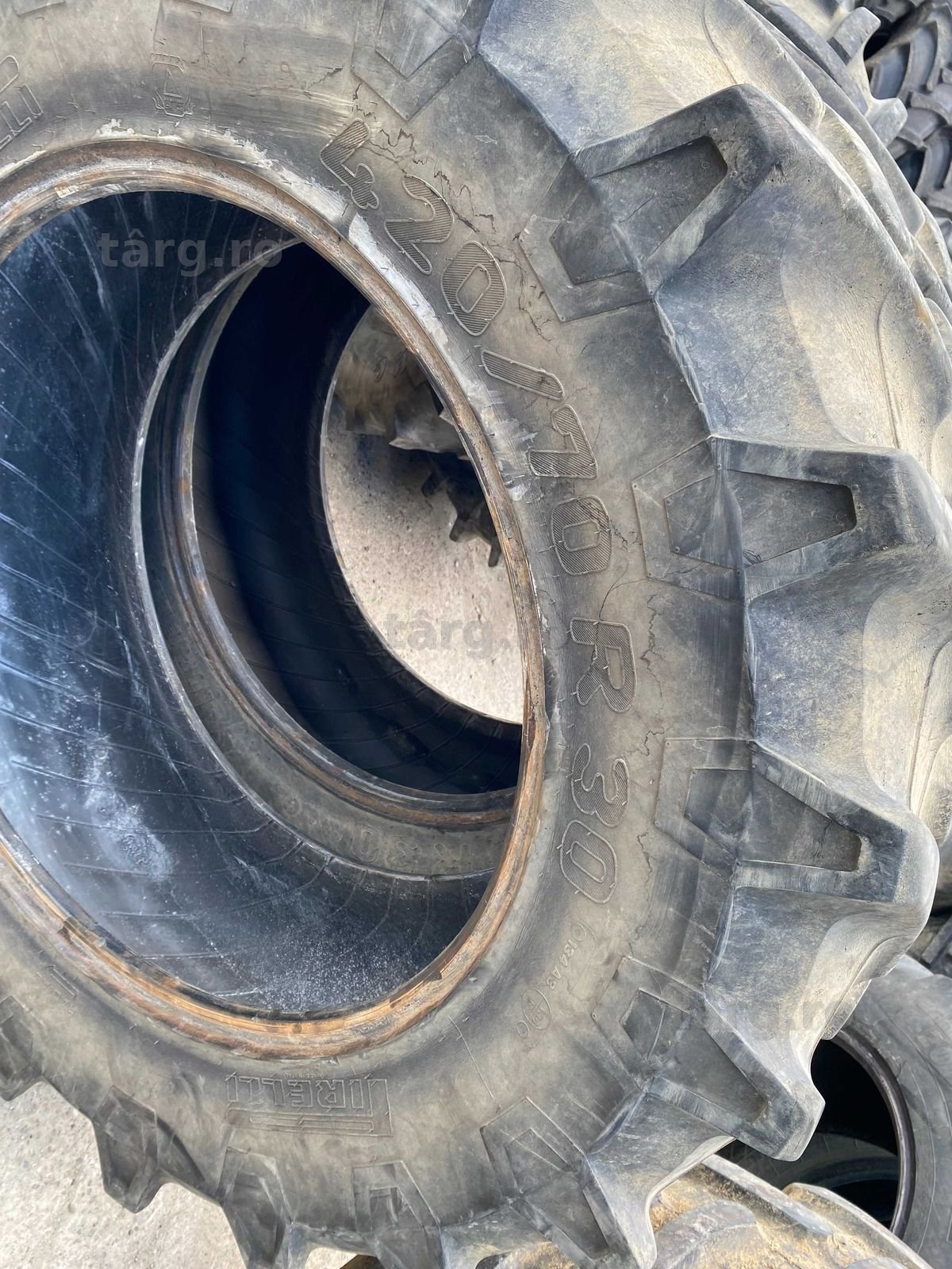 Cauciucuri 420.70 R30 pirelli 2