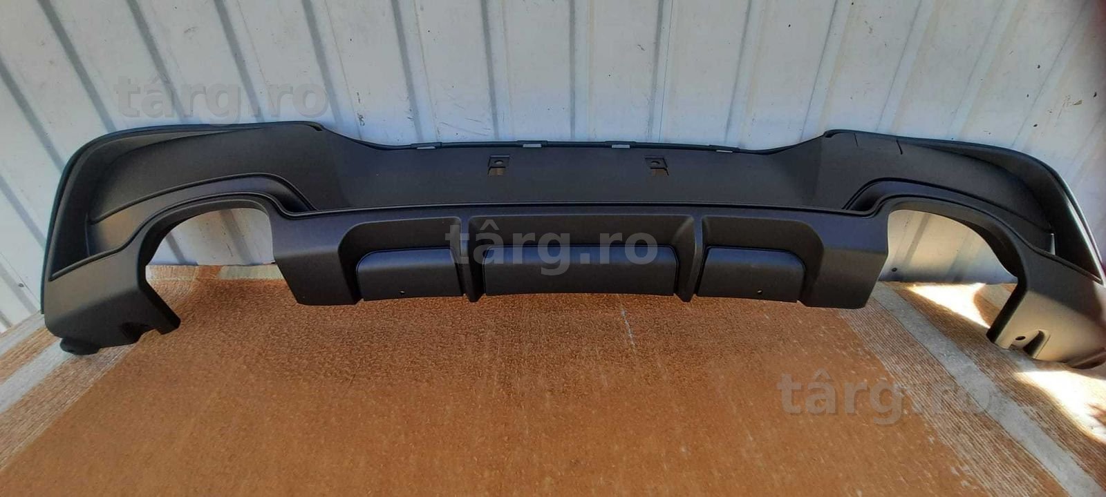 Difuzor BMW F20 intre 2011 si 2015 la bara M-tech Negru Mat
