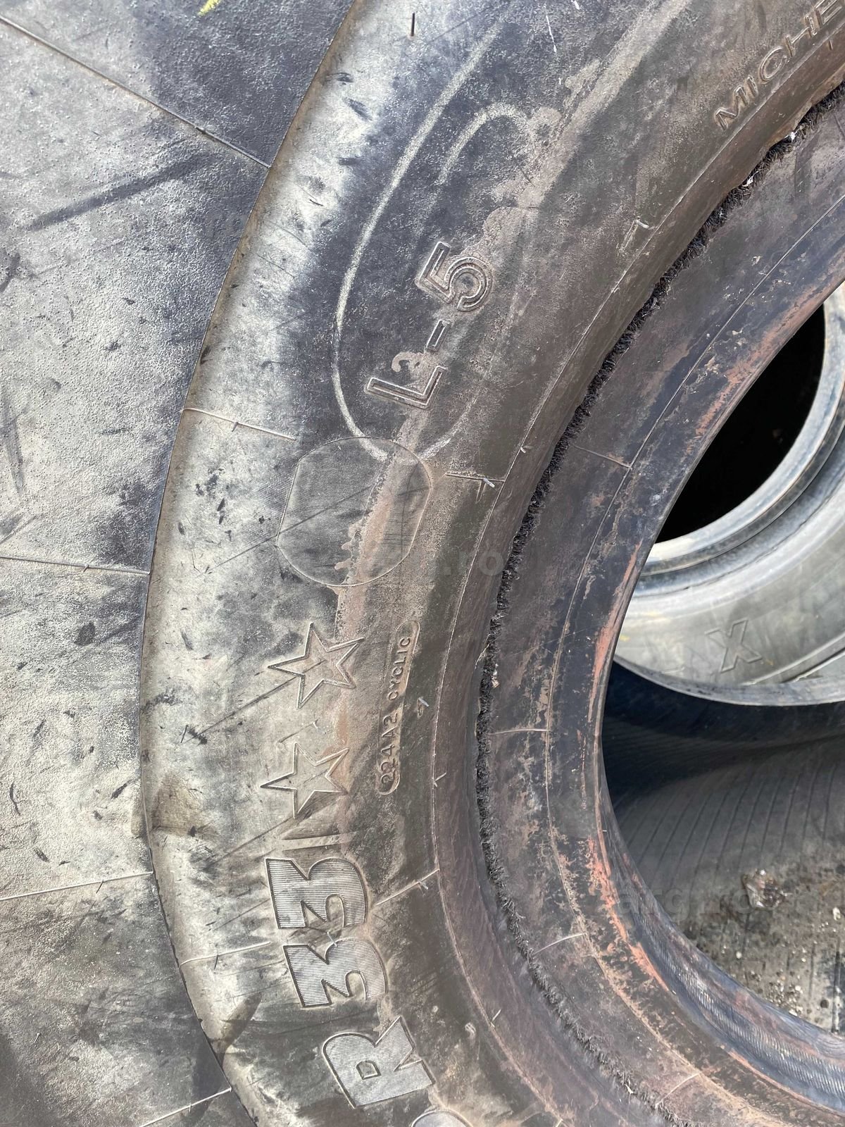 Cauciuc industrial 35.65 R33 5