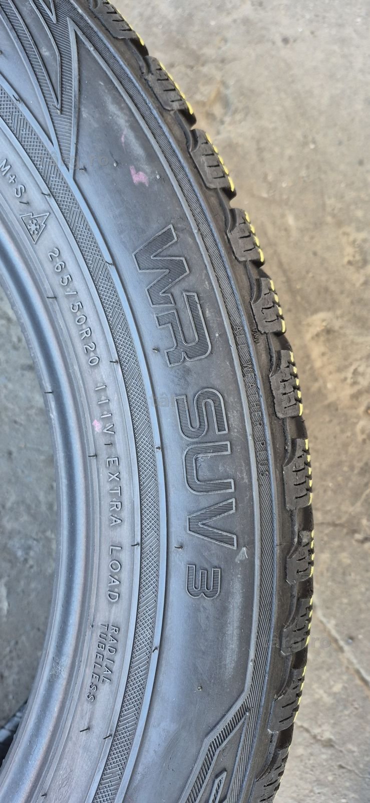 2 anvelope iarna Nokian 265/50/20.Pretul este pe bucata. 5