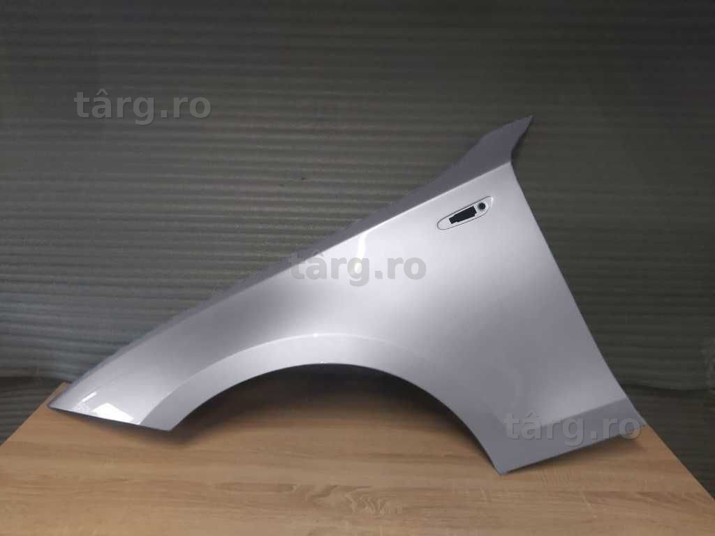 Aripa Fata Stanga BMW E81 E87 An 2003-2010 (Gri (354))
