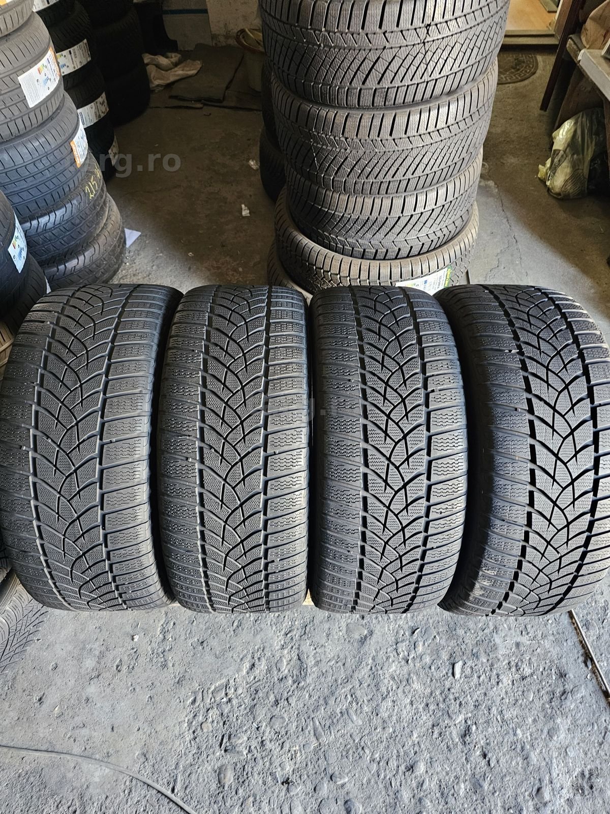 4 anvelope iarna 265 40 20 Goodyear