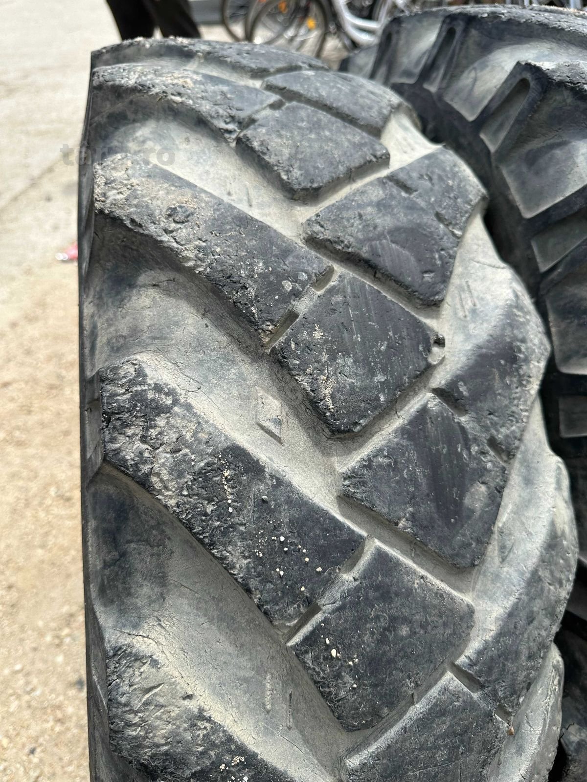 Anvelope sh 12.5 R18 5