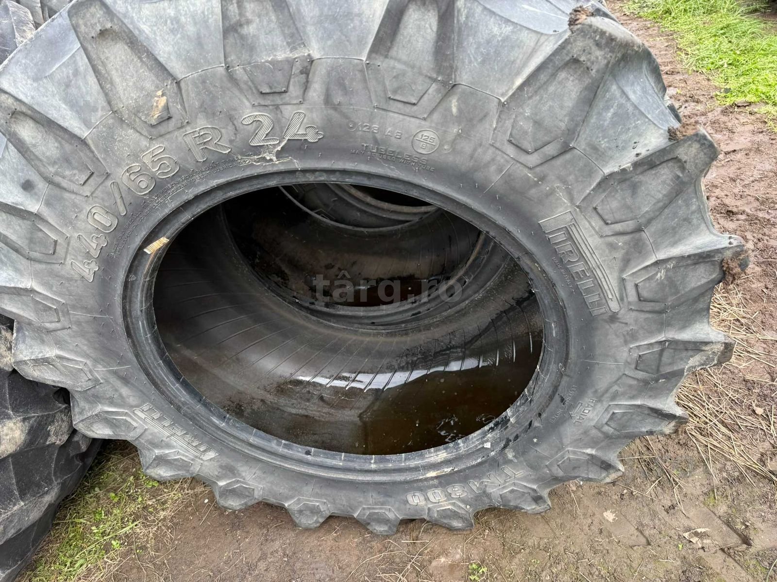 Anvelope 440.65 R24 Pirelli 3