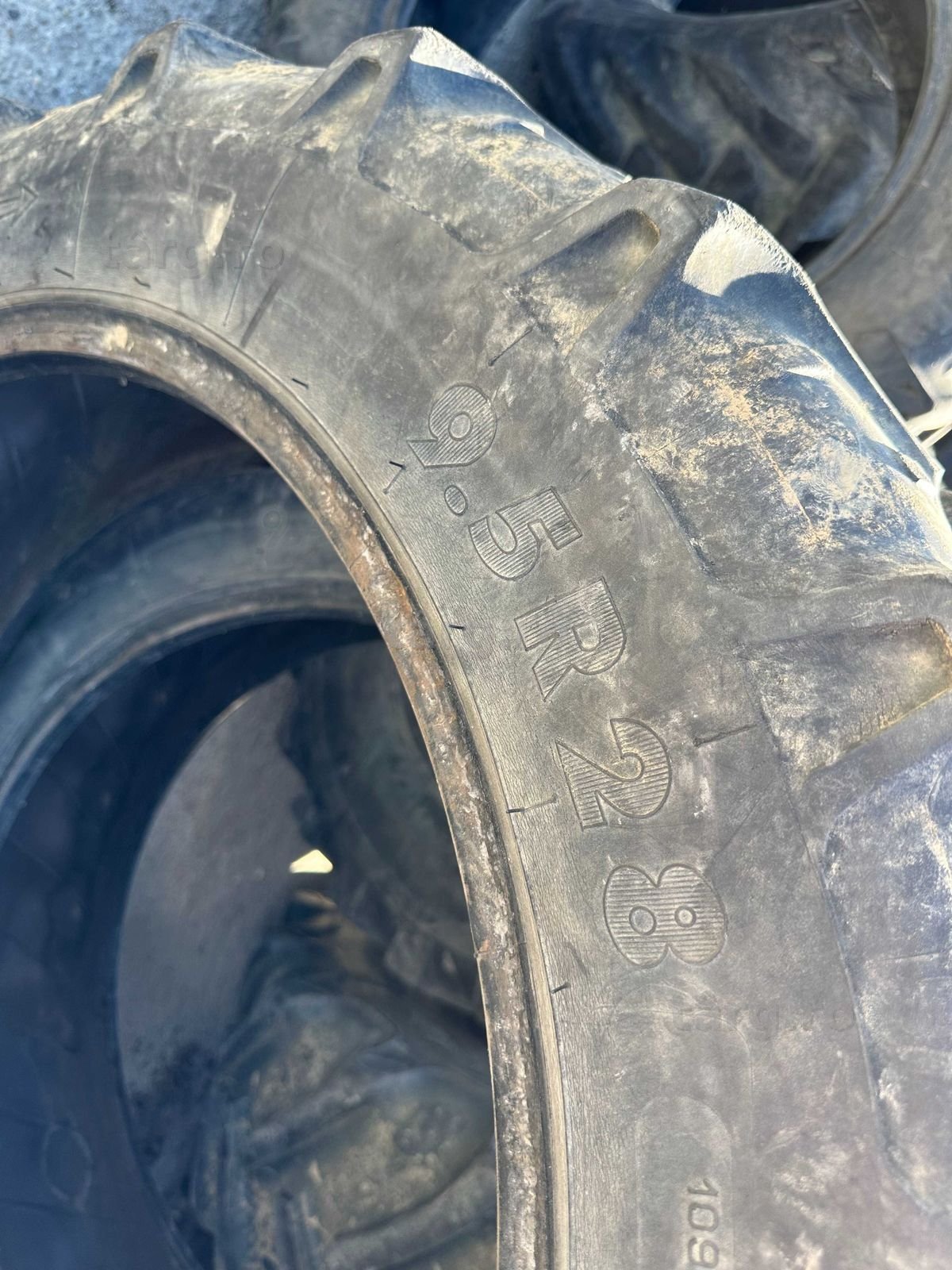 Anvelope sh 9.5 R28 Kleber 2