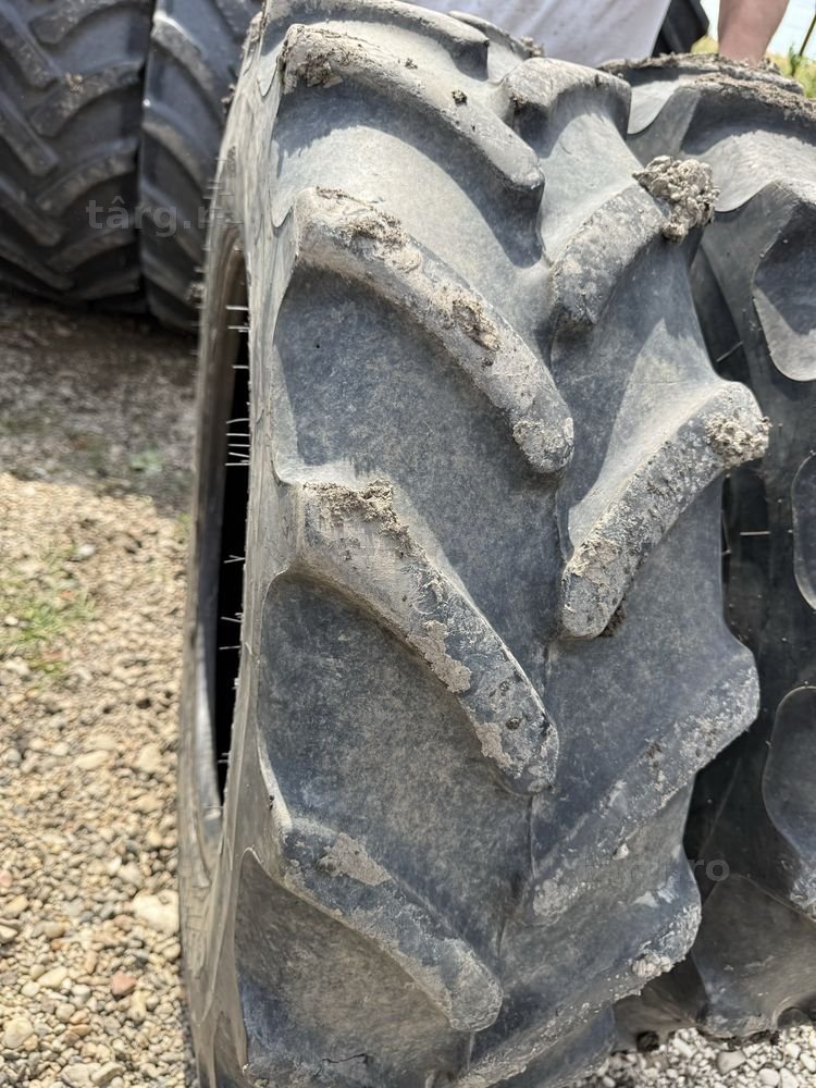 11,2r24 firestone 2