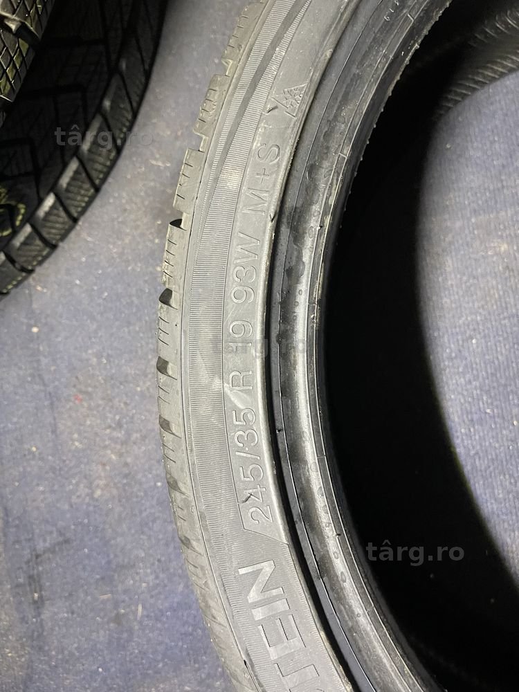4 anvelope Noi de iarna 245/35/19 Vredestein 6
