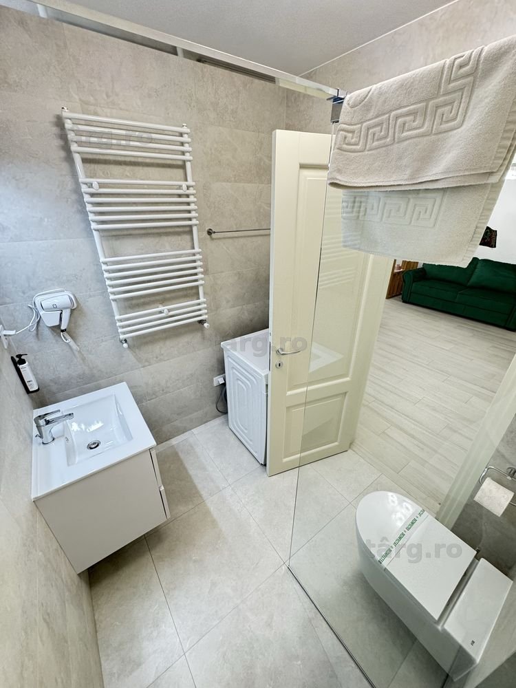 IS Regim Hotelier Zona Centru Palas Newton Ap 1-2-3 cam Vouchere !! 6