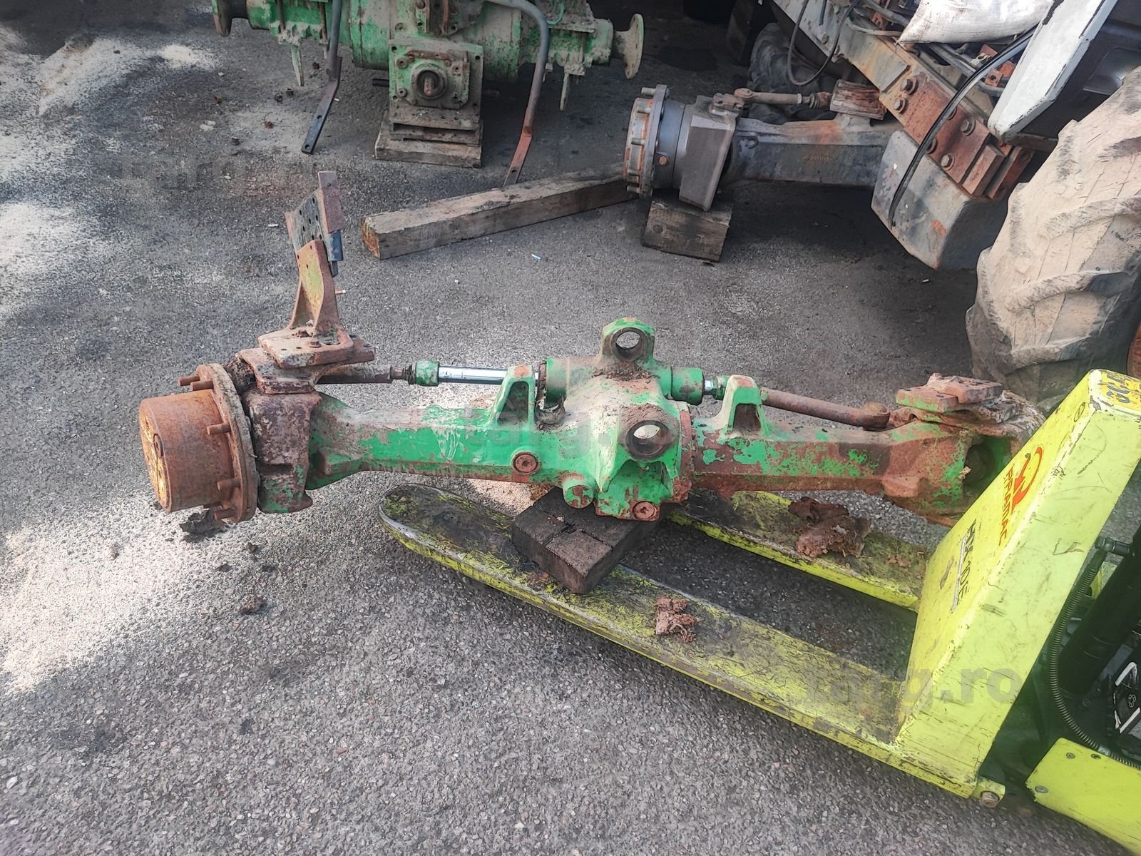Punte fata tractor John Deere seria 6000 apl 2035