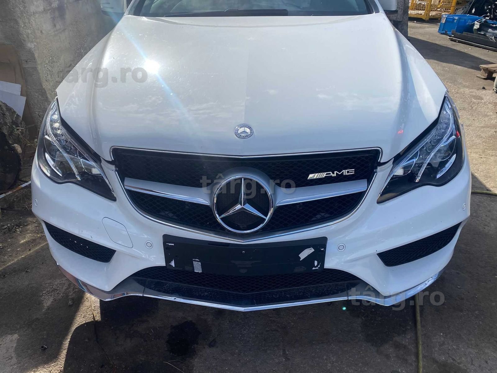 Dezmembrez mercedes e class cabrio w207 AMG/e250 cabrio w207/bara fara