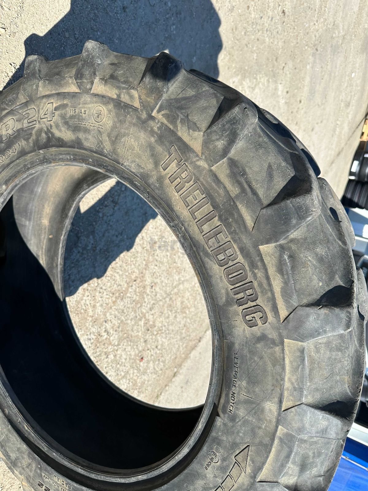 Anvelope sh 11.2 R24 3