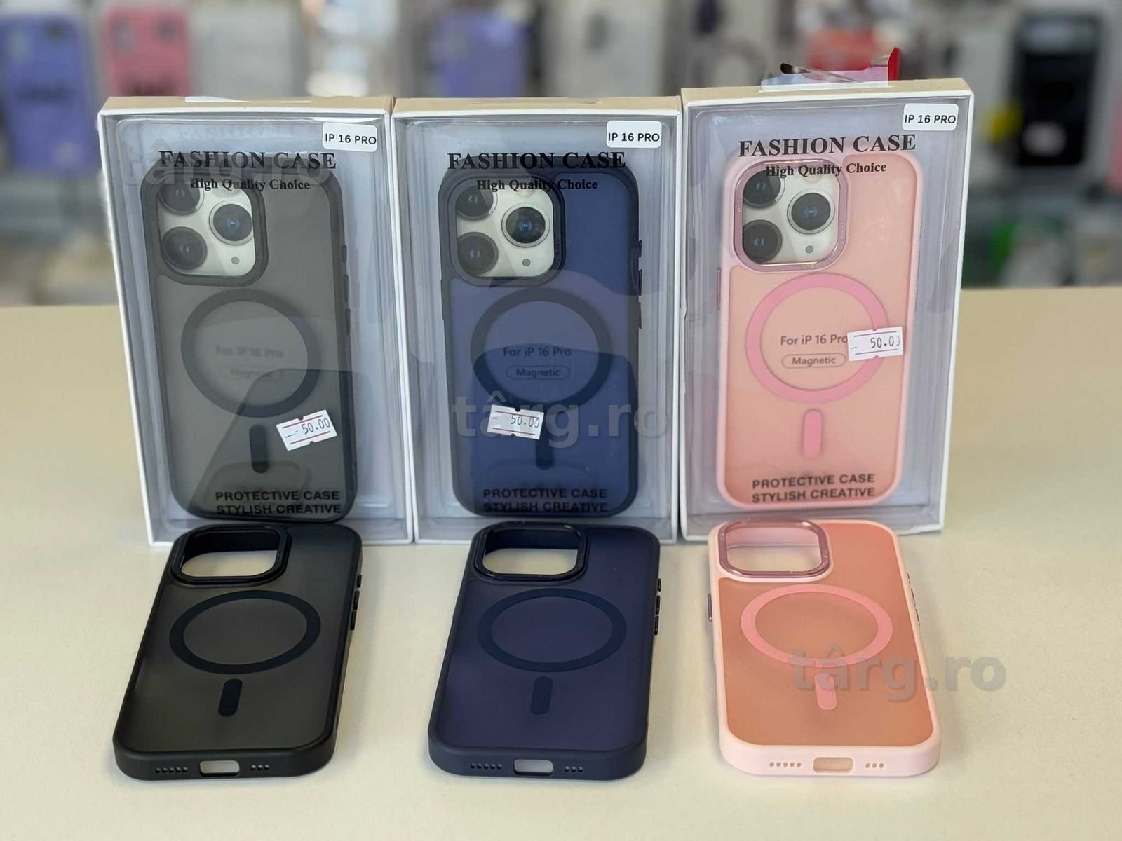 Husa cu MagSafe Fumurie , folie, cablu, incarcator iPhone 16 Pro 2