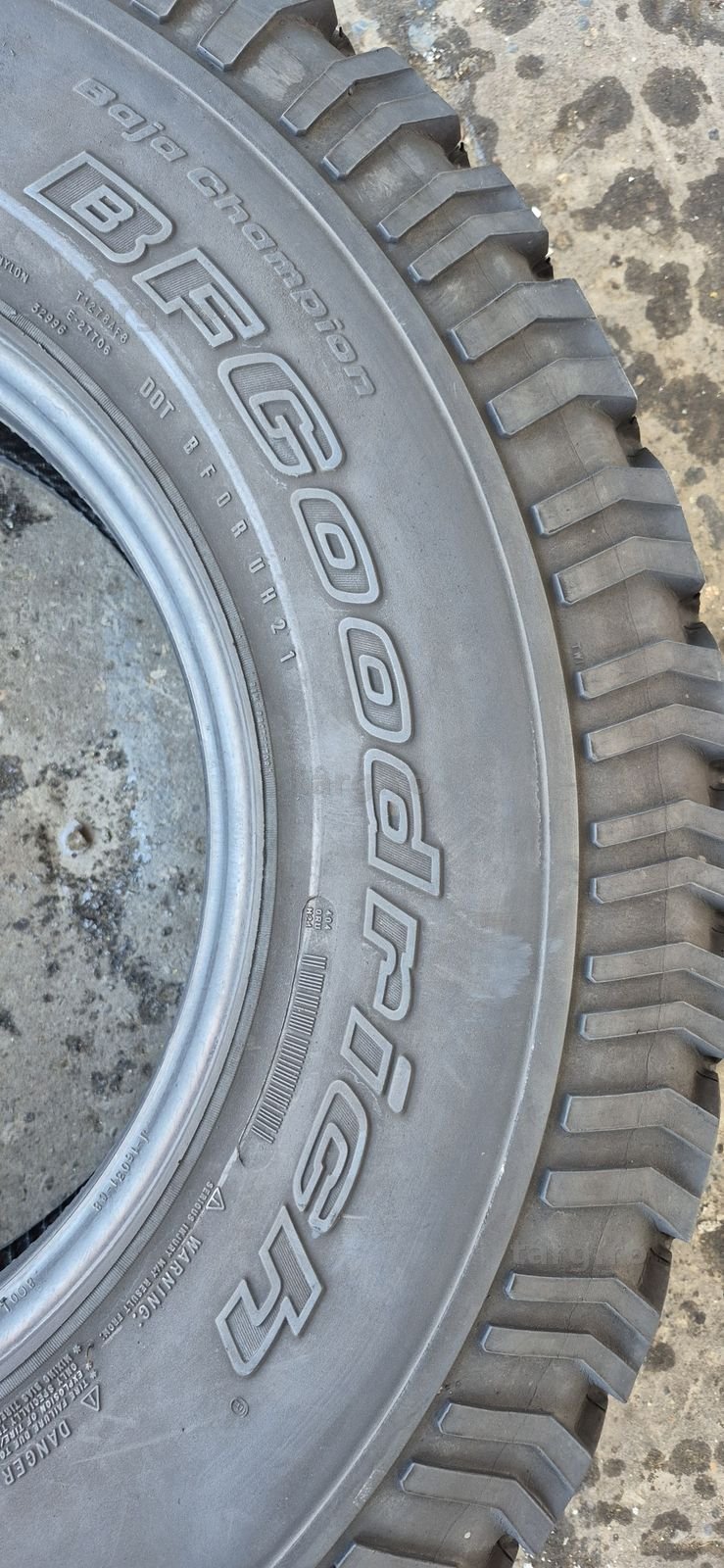 4 anvelope M+S All-Terrain  BF Goodrich 235/85/16.Pretul este pe buc. 4