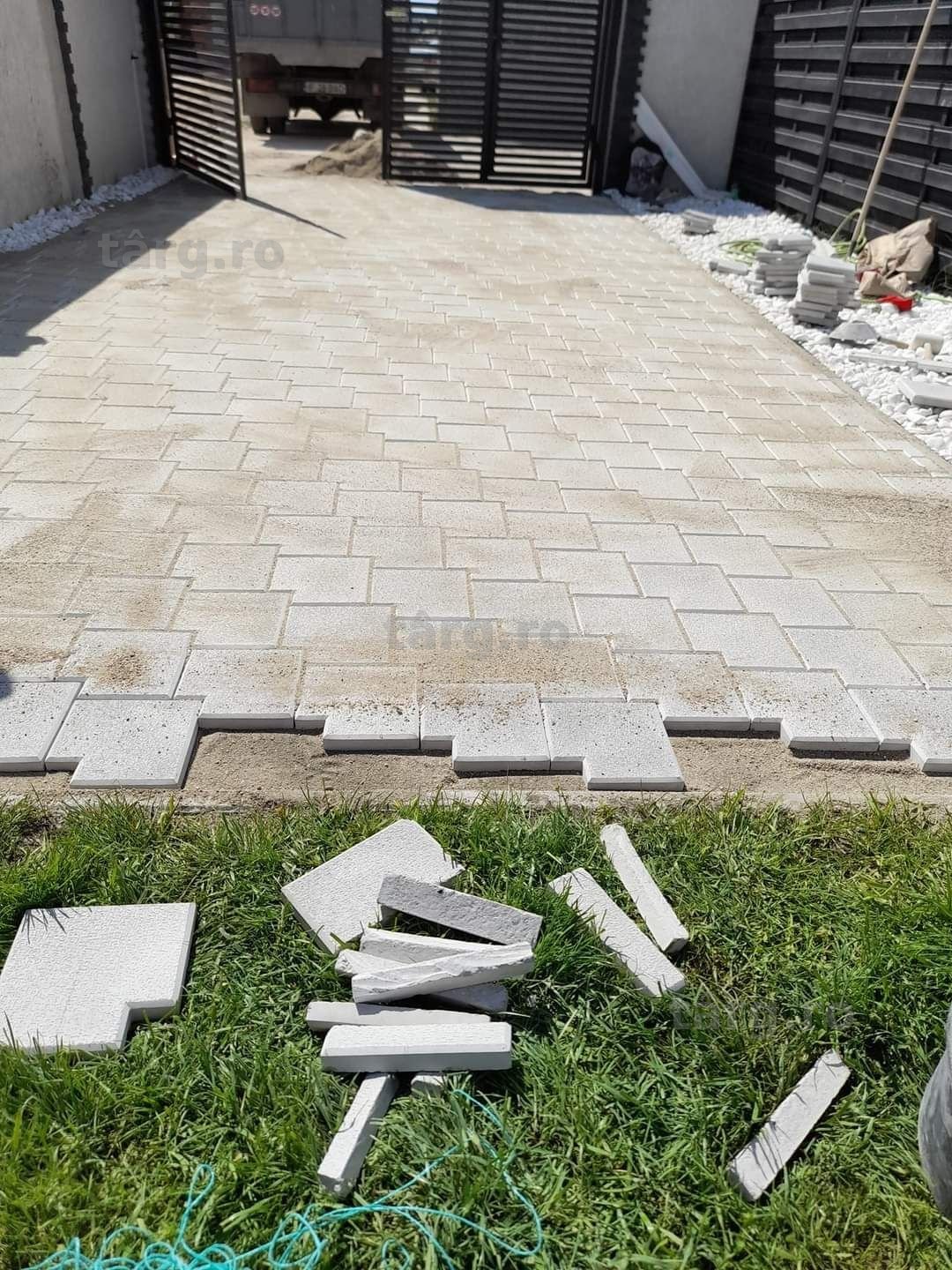 Fabrica de pavaje si pavele - model Ricot Combi