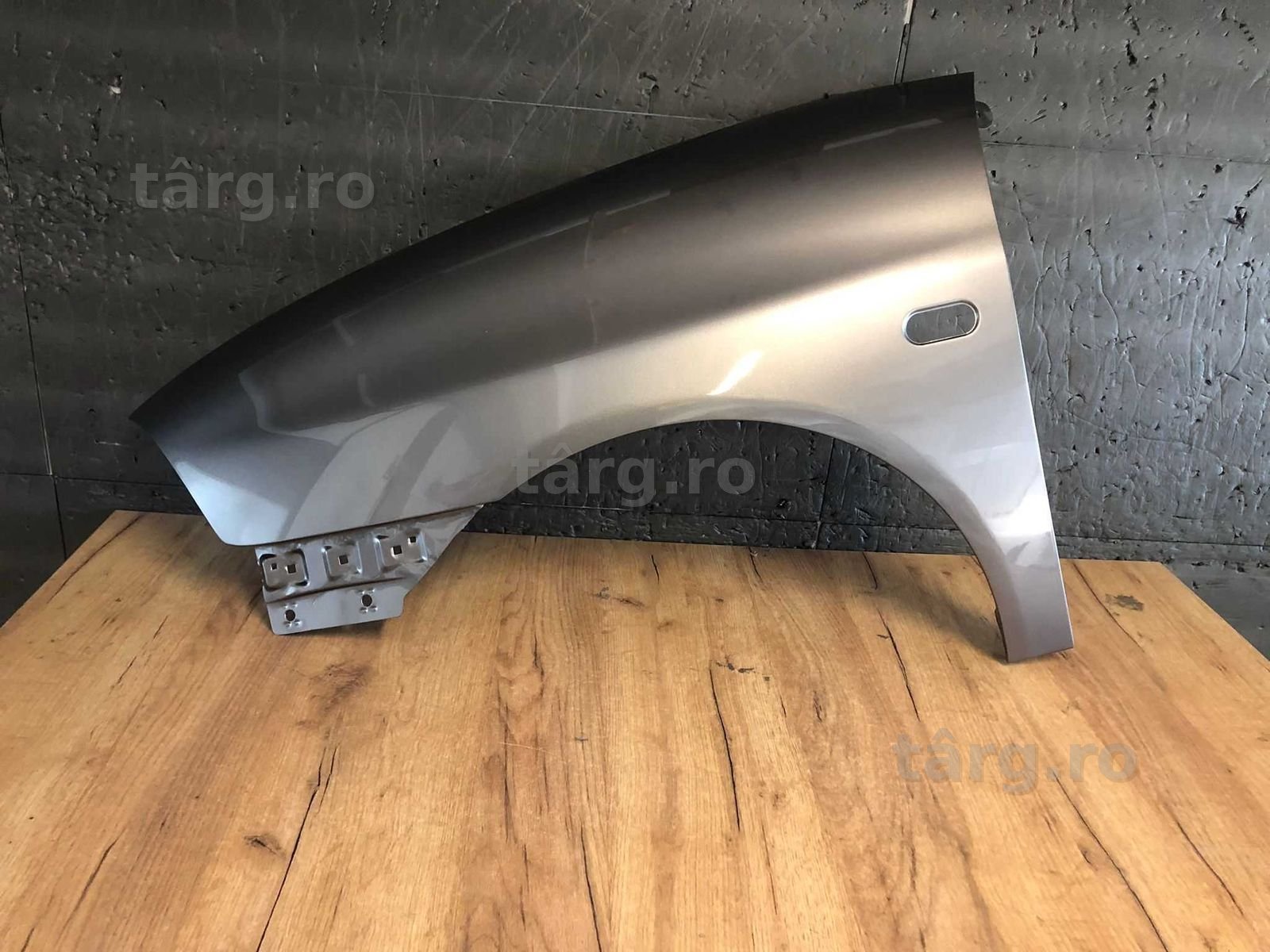 Aripa Fata Stanga Seat Ibiza An 2002-2008 (S7U (Gri))