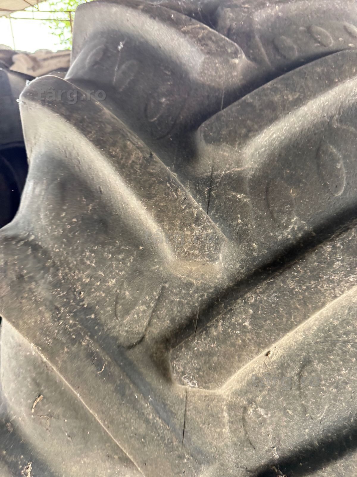 600/70r30 BKT 3