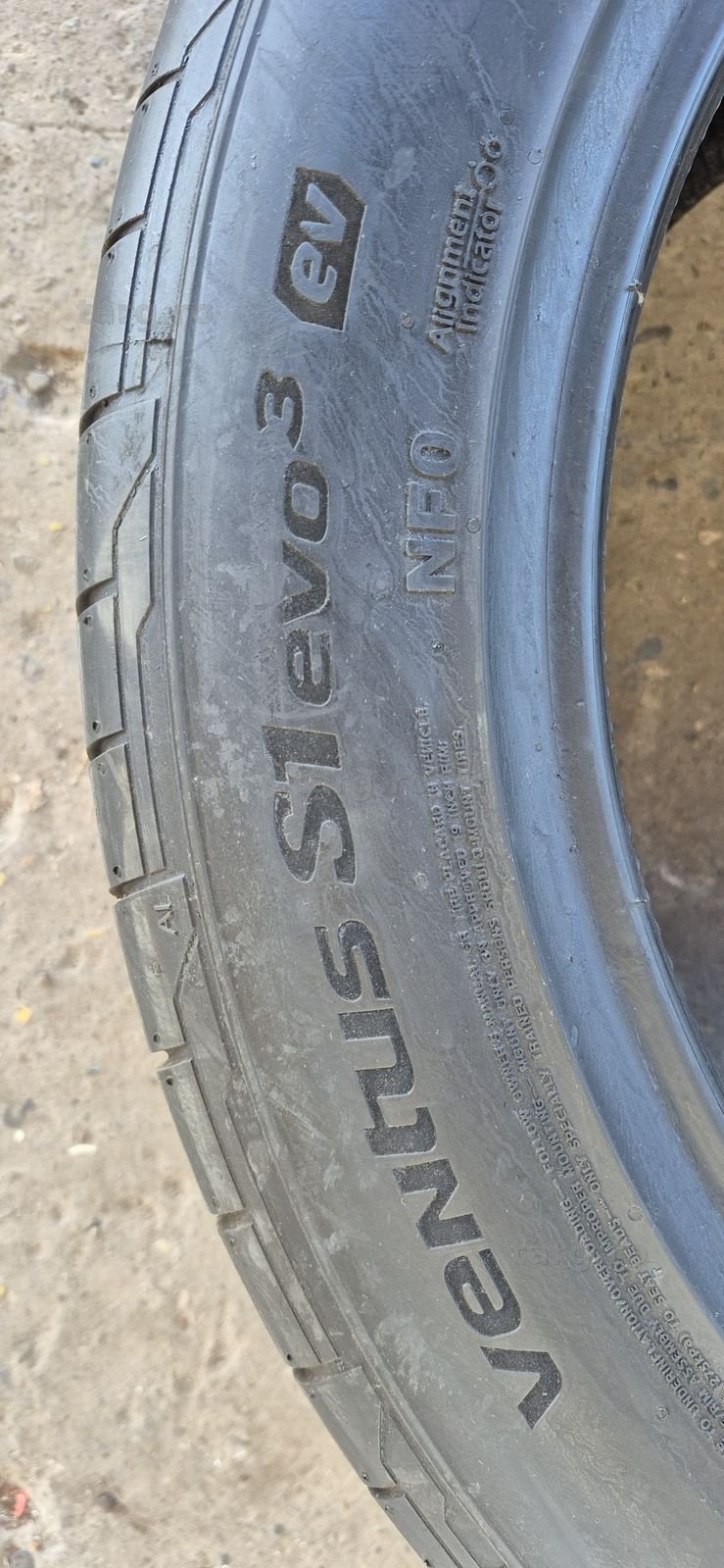 2 anvelope vara Hankook 275/45/19,ca si noi.Pretul este pe bucata 5