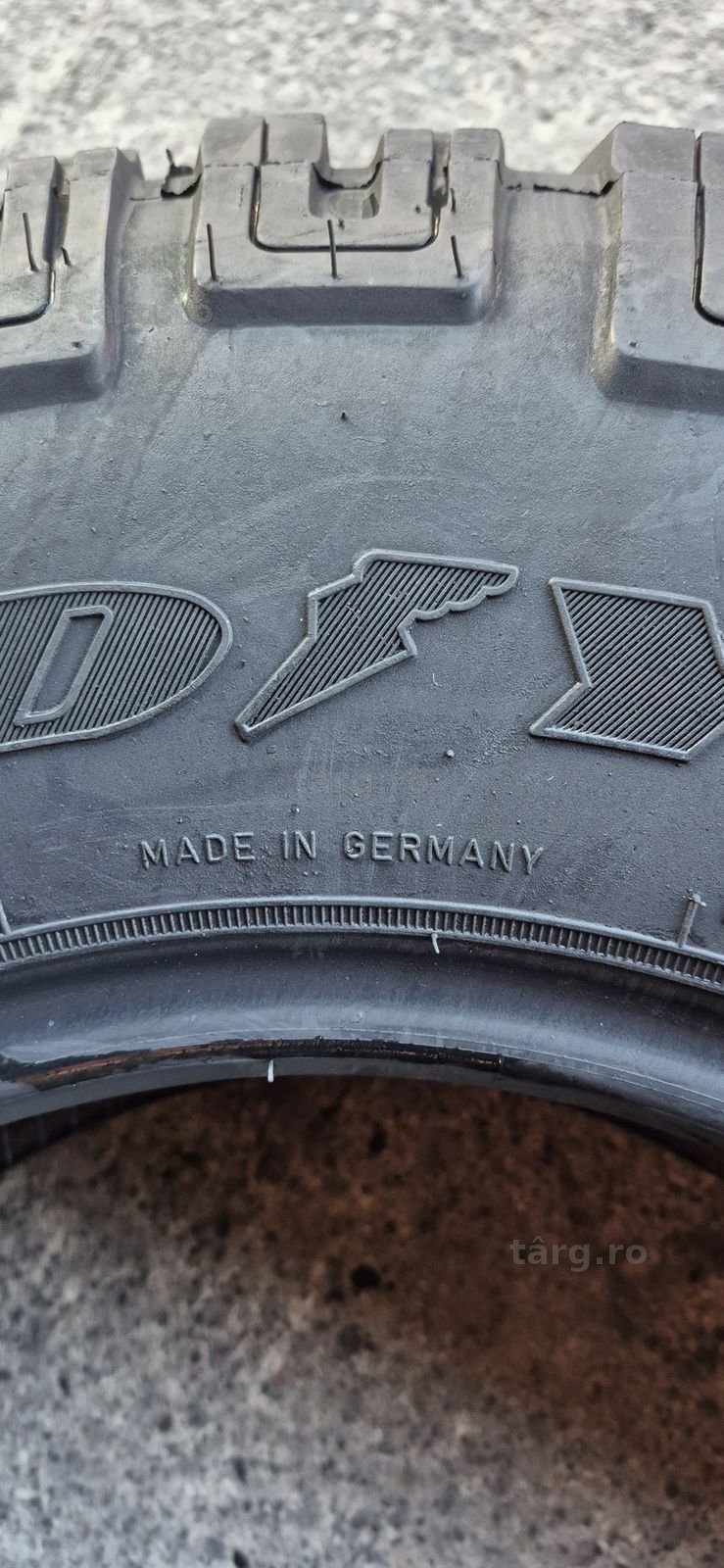 4 anvelope M+S M/T Goodyear 235/85/16.Pretul este pe bucata. 8