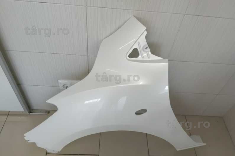 Aripa Fata Stanga Mazda 2/II 2007-2014 Alb