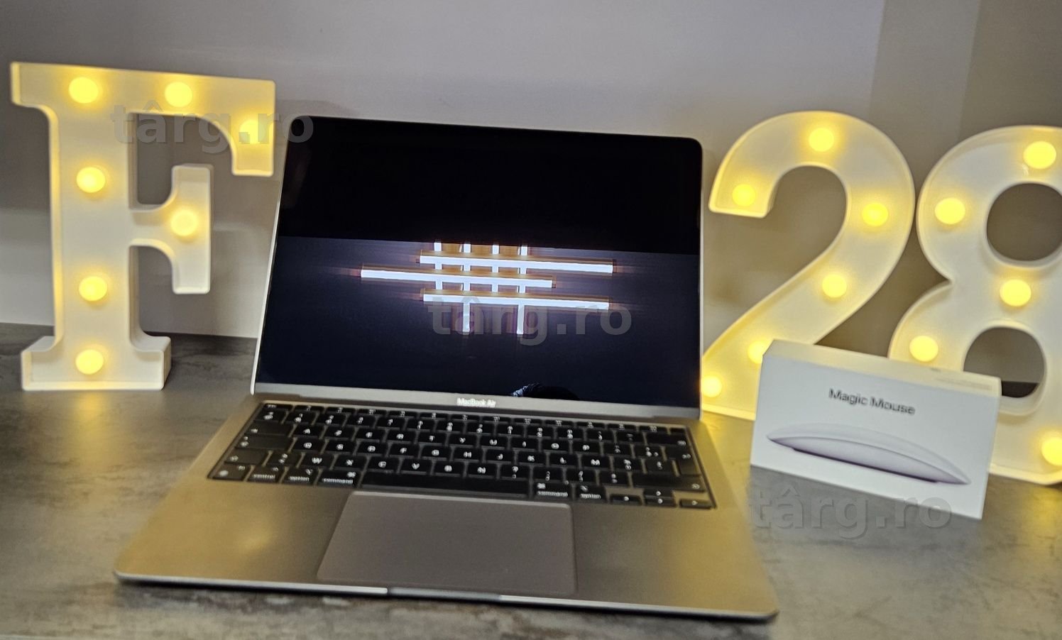 Amanet F28: Laptop MacBook Air 13"M1+Apple Magic Mouse(N)
