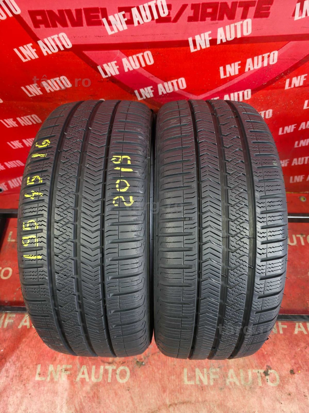 Anvelope VARA IARNA - 195/45/16 - VREDESTEIN - 7.43 MM - DOT 2019 !